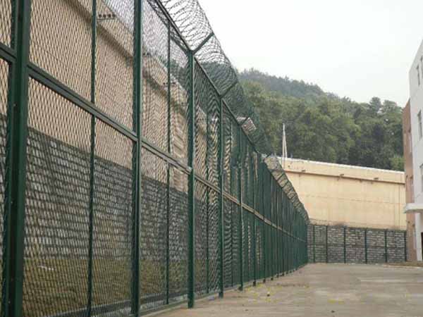 監(jiān)獄護欄網(wǎng) - 安平縣全昊金屬絲網(wǎng)制品有限公司圖片4